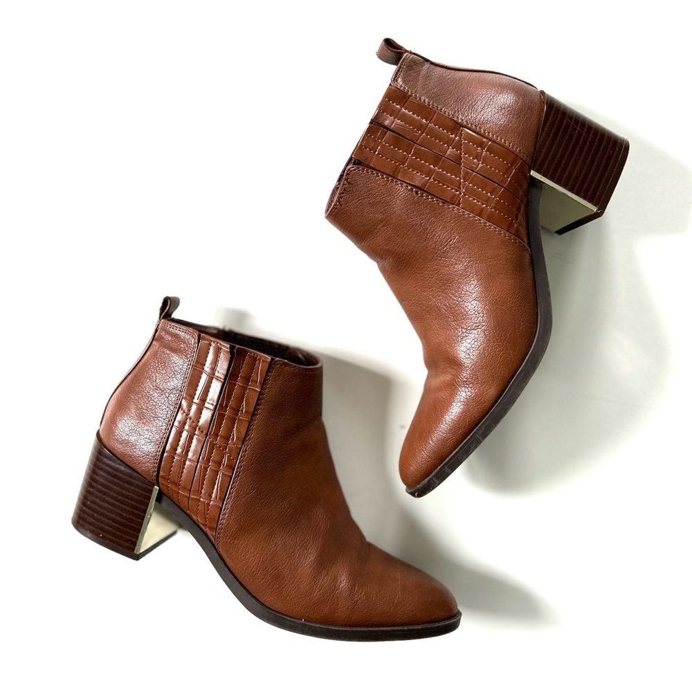 Nine West Cognac Brown Leather Walburga Stack Heeled Pointed Toe Ankle Boots